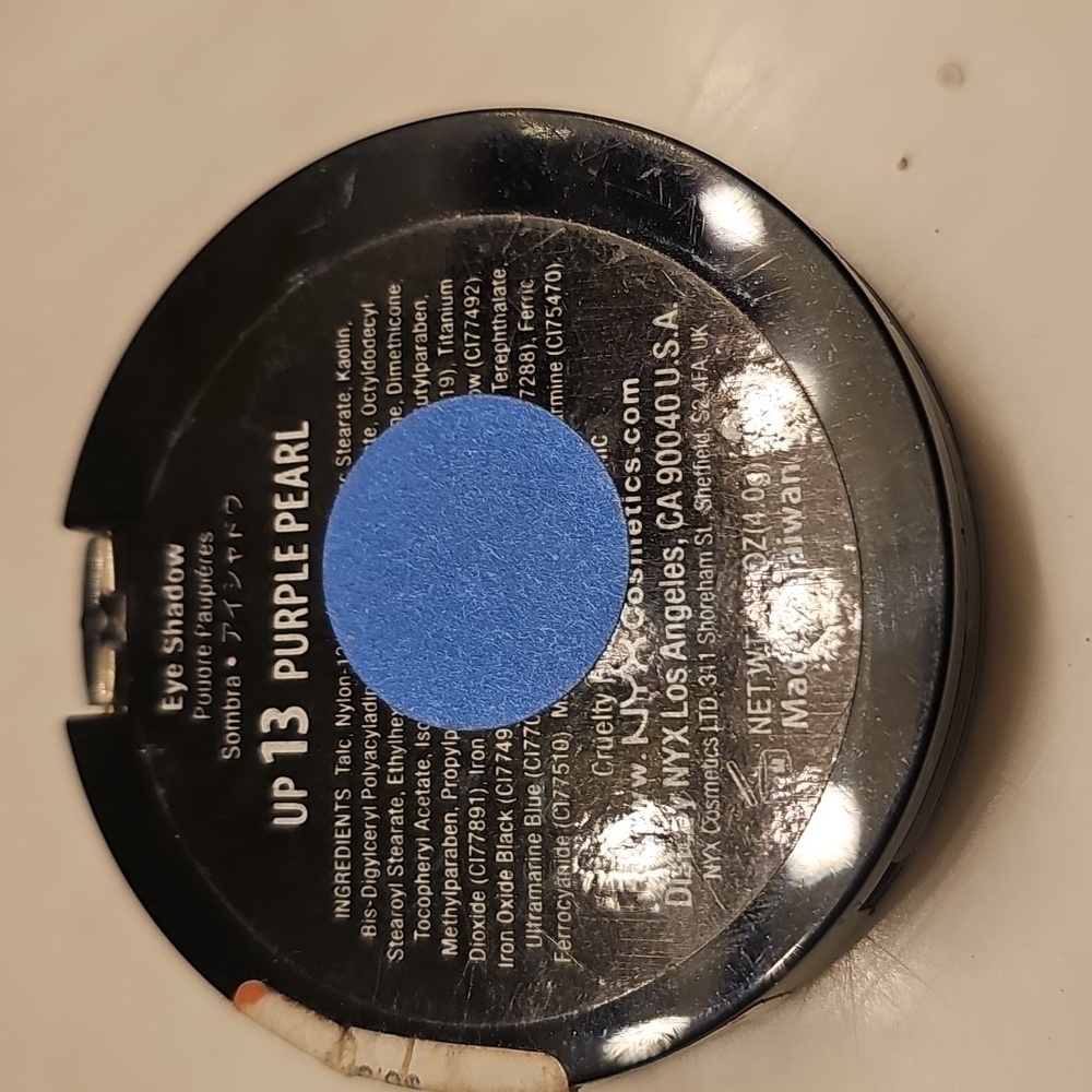 Shadows - Picture 16 of 16